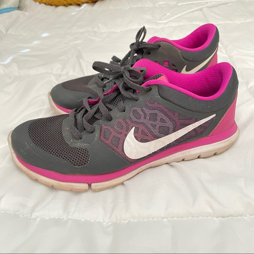 Nike 2015 Flex Run Sneakers Magenta Dark Gray